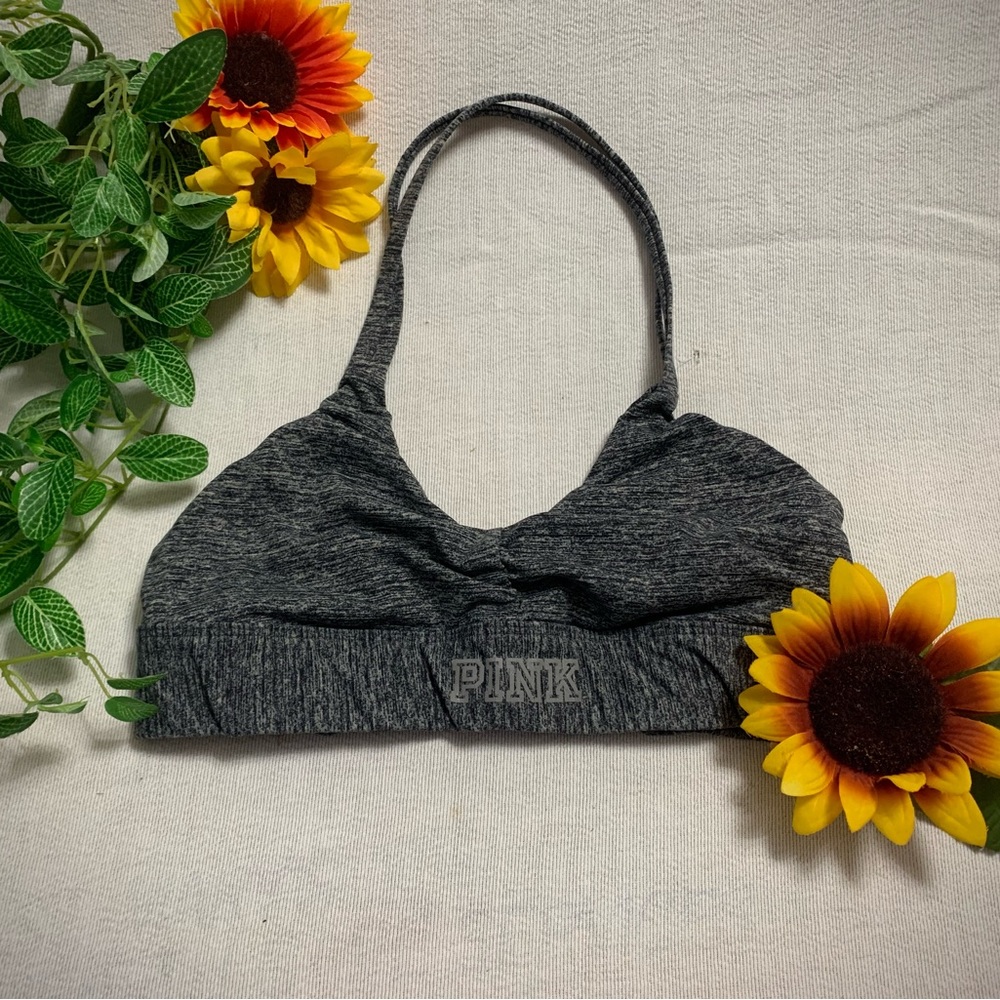 Stylish sports bra for your workout!